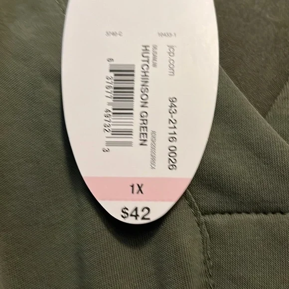 Boutique Plus V Neck Blouse - Picture 5 of 5